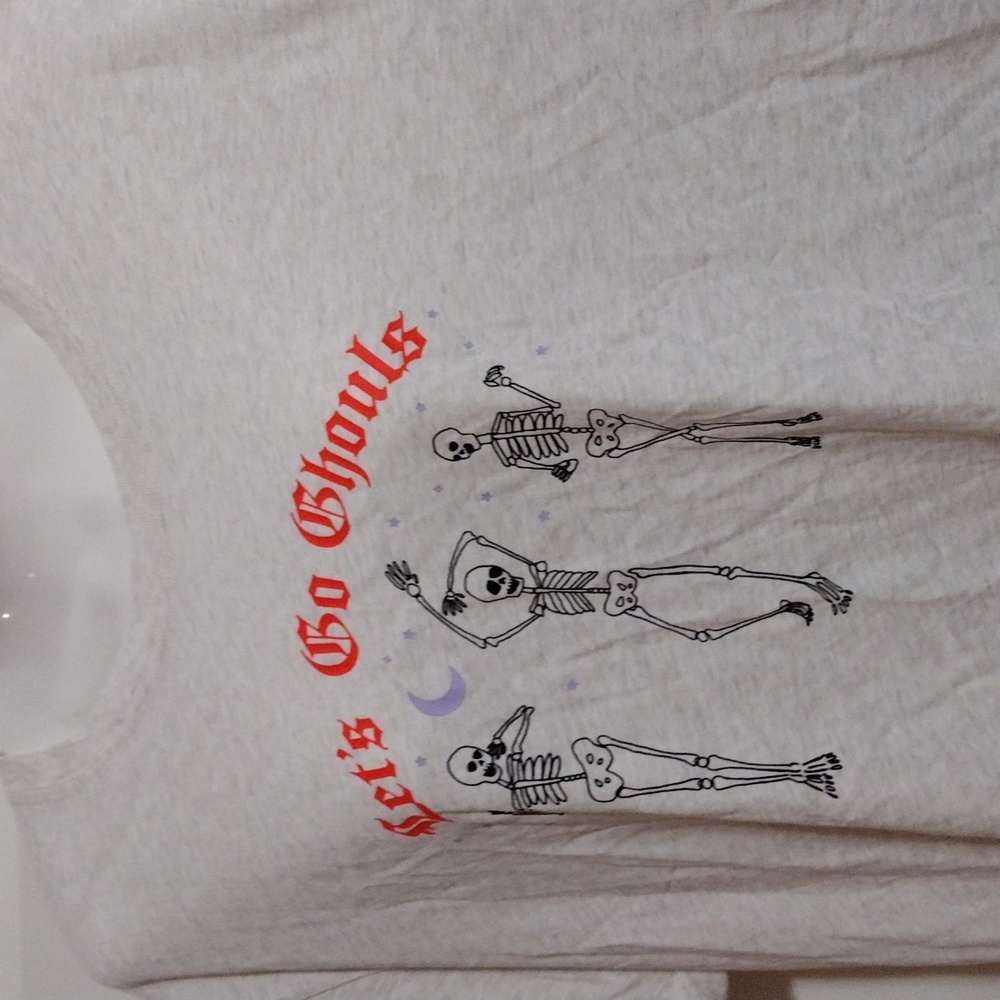 PINK Victoria's Secret "Let's Go Ghouls" Campus Tee XS 🆕 - Picture 5 of 7